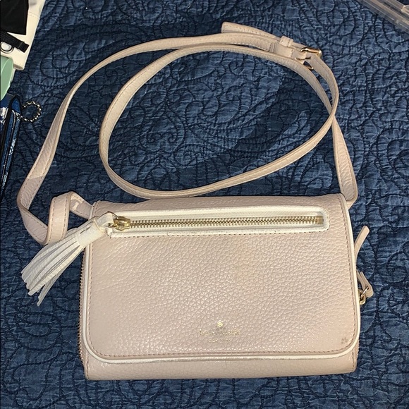 kate spade Handbags - Cream Kate spade cross body